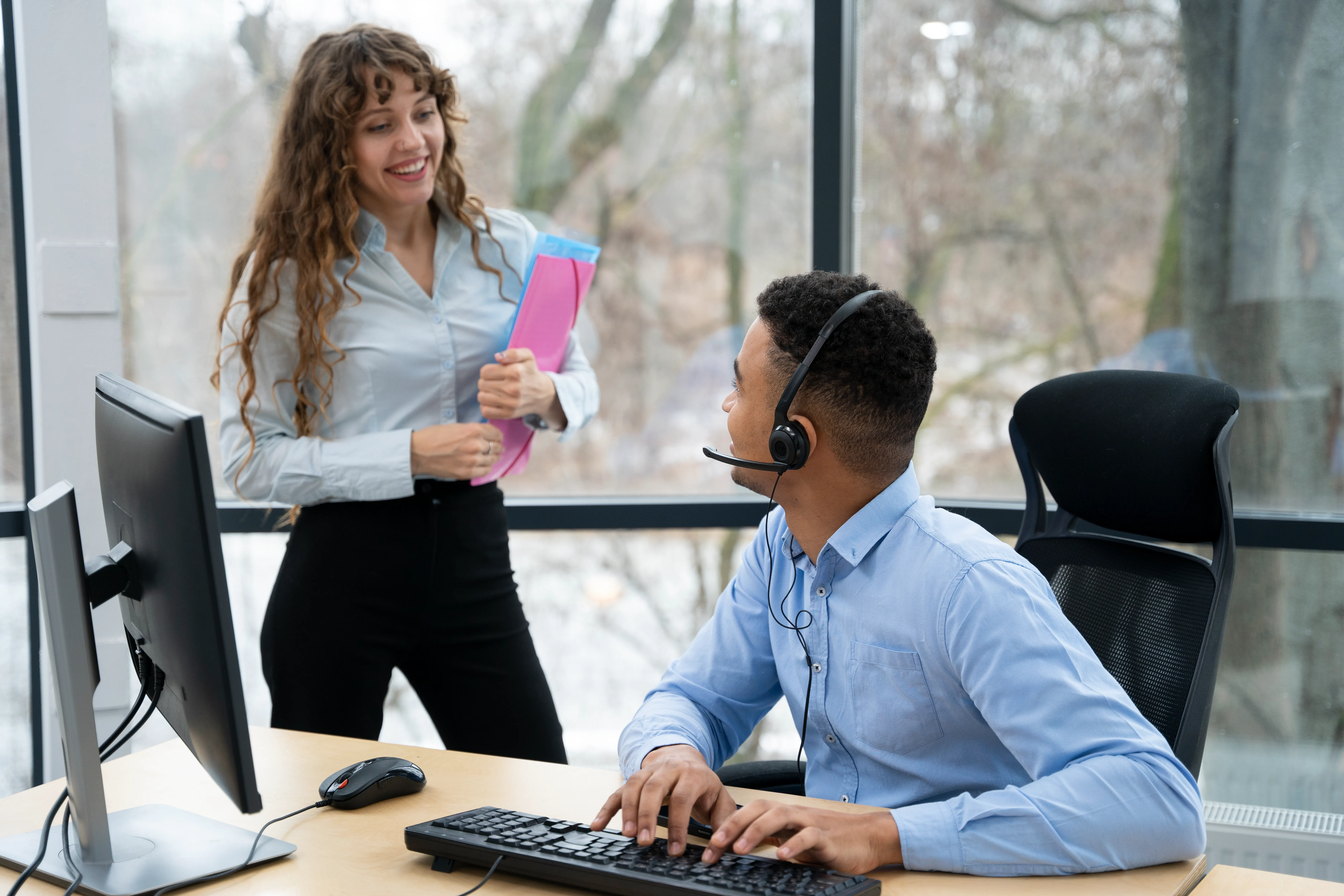 Customer Relationship Manager Work From Home Job For Freshers and Experienced
