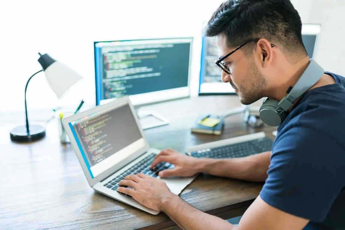 React Developer Work From Home Job For Freshers and Experienced